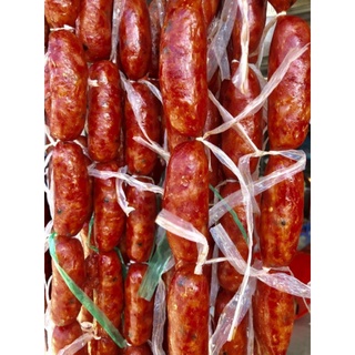 lạp xưởng tươi trứng muối
