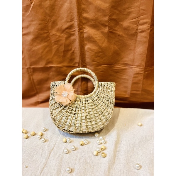 (Sale Tri Ân)-Túi bán nguyệt lục bình đan thưa cầm tay Vintage dùng để đi biển, chụp hình với quần áo, decor shop