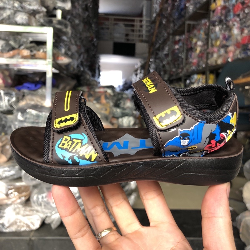 Dép trẻ em sandal bé trai siêu nhân batman, quai hậu học sinh da đế cao su nhẹ xpa giá rẻ