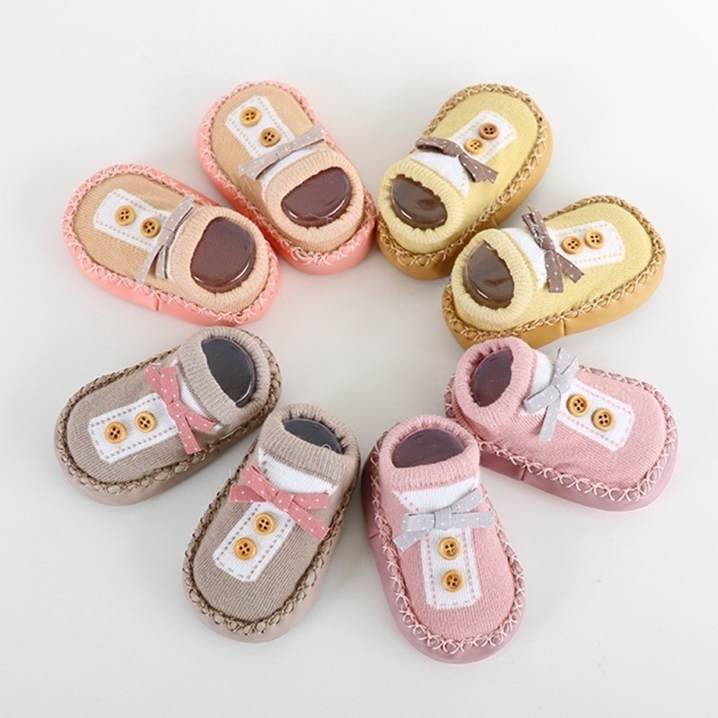 Vớ chân thêu hình xinh xắn đáng yêu cho bé