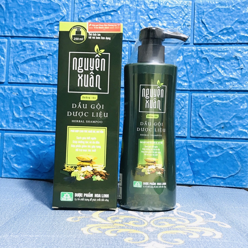 Dầu gội dược liệu Nguyên Xuân XANH-ĐỎ 250ML