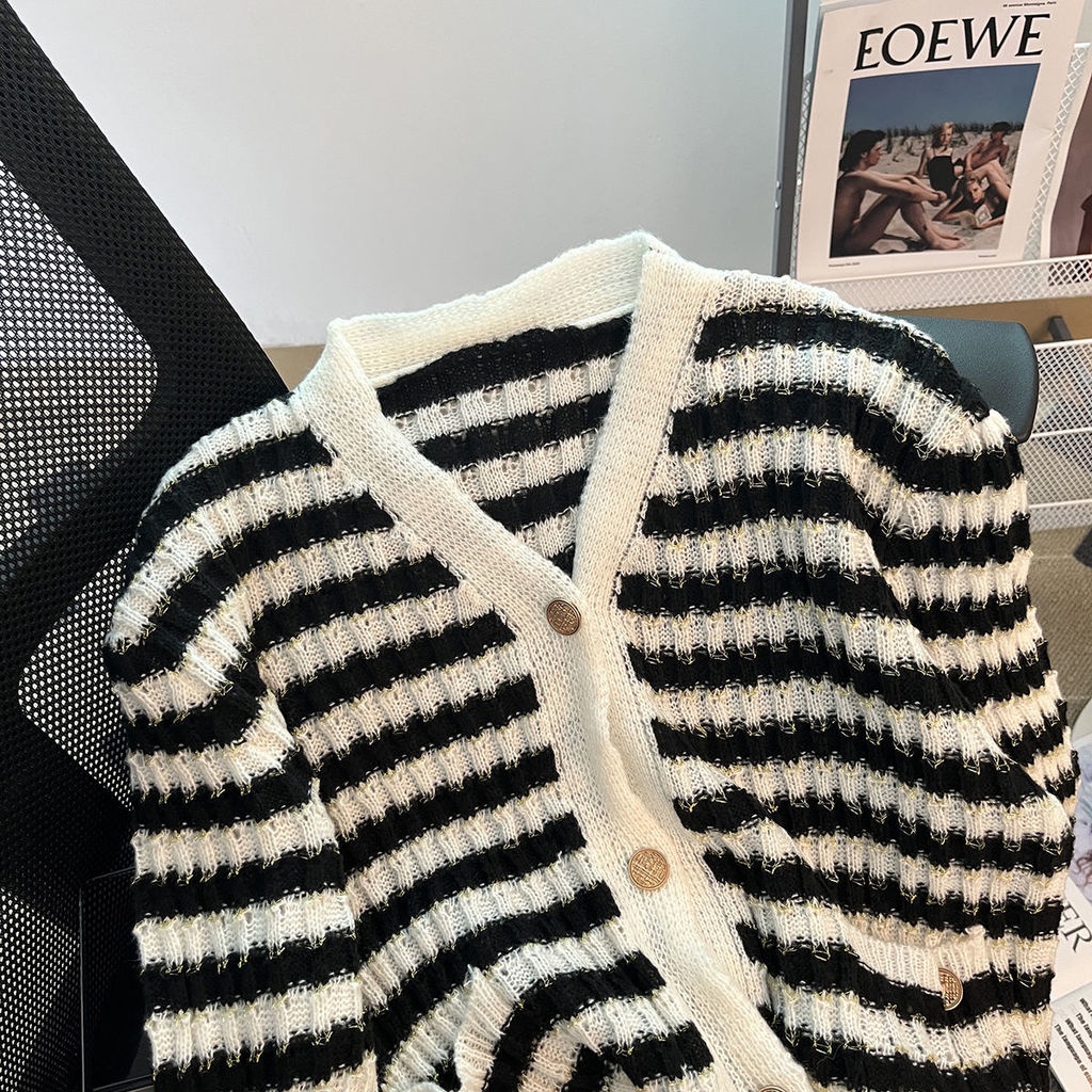 Áo Cardigan Dệt Kim Tay Dài Cổ Chữ V Họa Tiết Kẻ Sọc Màu Sắc Tương Phản Thời Trang Mùa