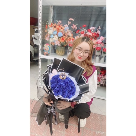 [Quà Valentine,SINH NHẬT]_ Bó hoa hồng nhũ 25 bông + vương miệng tặng kèm thiệp