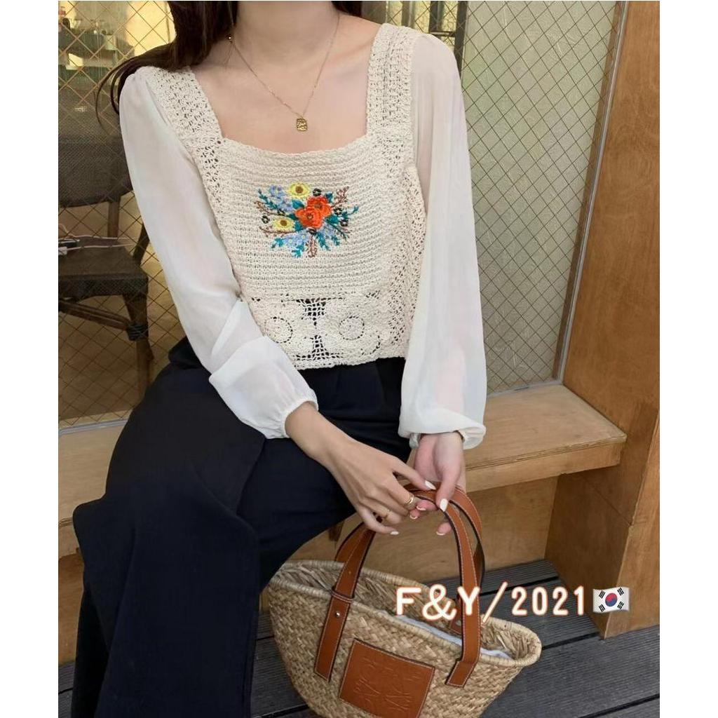 Áo nữ SUXI tay dài cổ vuông họa tiết hoa thời trang quyến rũ