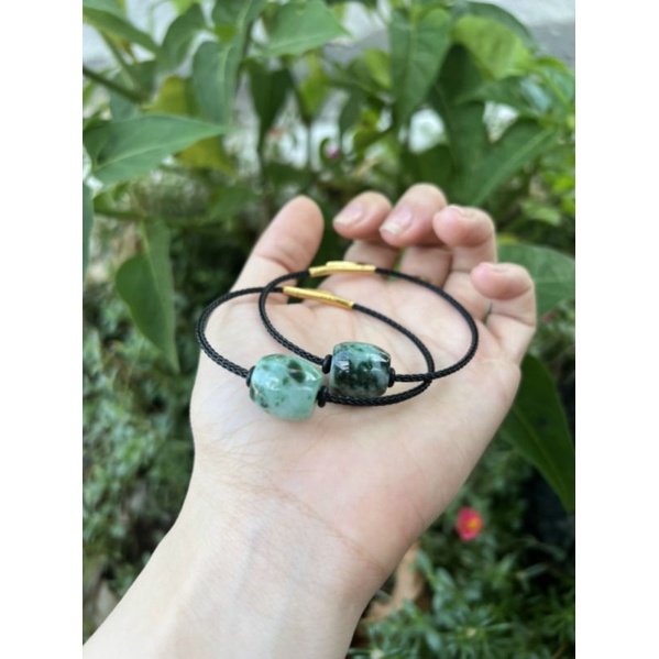 Vòng tay lu thống ngọc màu xanh  C.Thạch