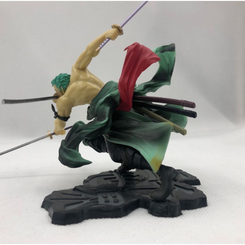 Mô Hình Nhân Vật Zoro Trong Phim One Piece
