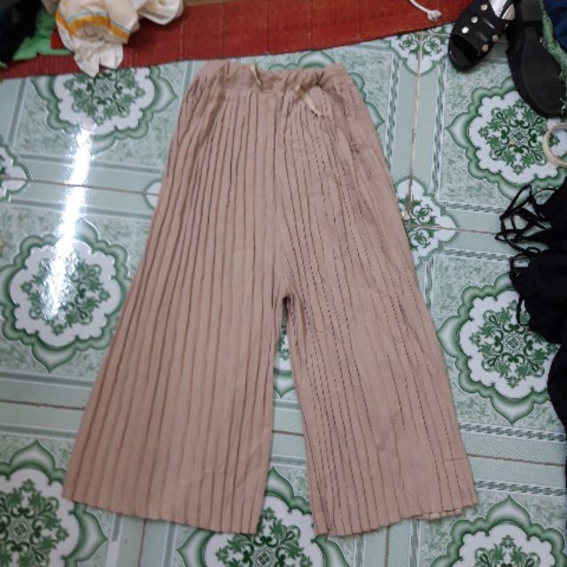 Quần ống rộng