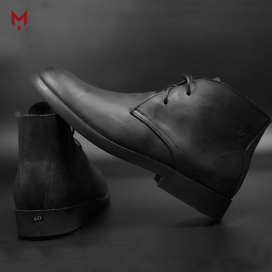 Giày cao cổ nam da bò sáp ngựa điên cao cấp phong cách bụi bặm Chukka Boots Mad Black