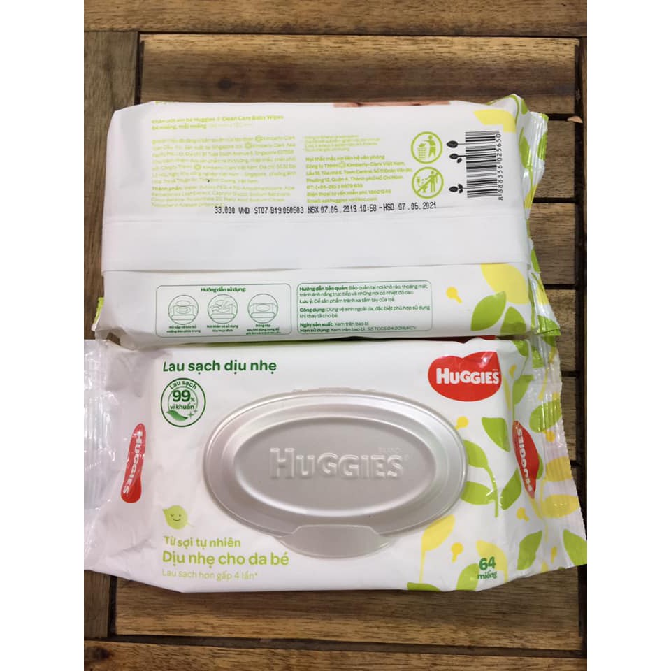 Combo 4 khăn ướt Huggies 64 miếng