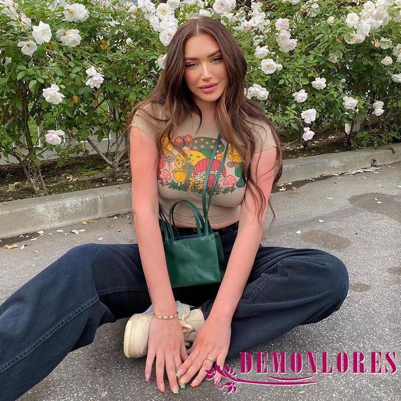 Áo Croptop Tay Ngắn Cổ Tròn Hoạ Tiết Hoạt Hình Cho Nữ