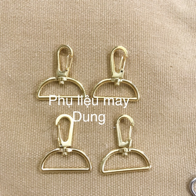 Móc khoá càng cua bảng 3F (3cm)