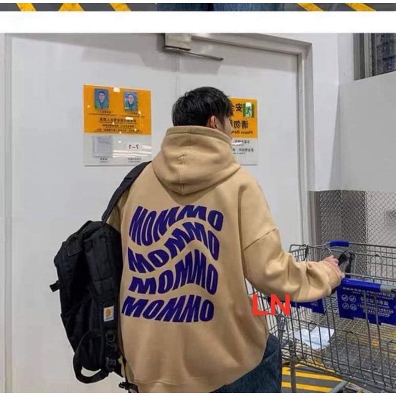 Áo hoodie OMMOM chữ soắn TH6