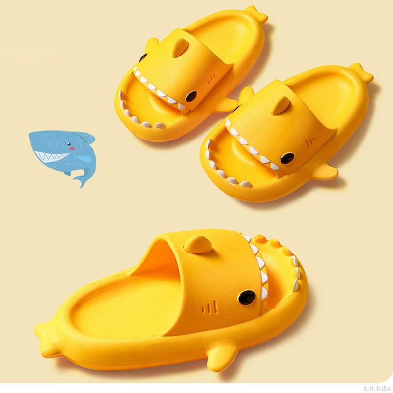 Dép sandal đế mềm chống trượt in hoạt hình cho bé
