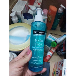 Sữa rửa mặt cấp ẩm neutrogena hydro boost hydrating cleansing gel 200 ml