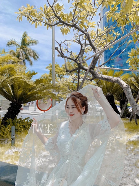 Váy ren tay lỡ dập hoa 1253