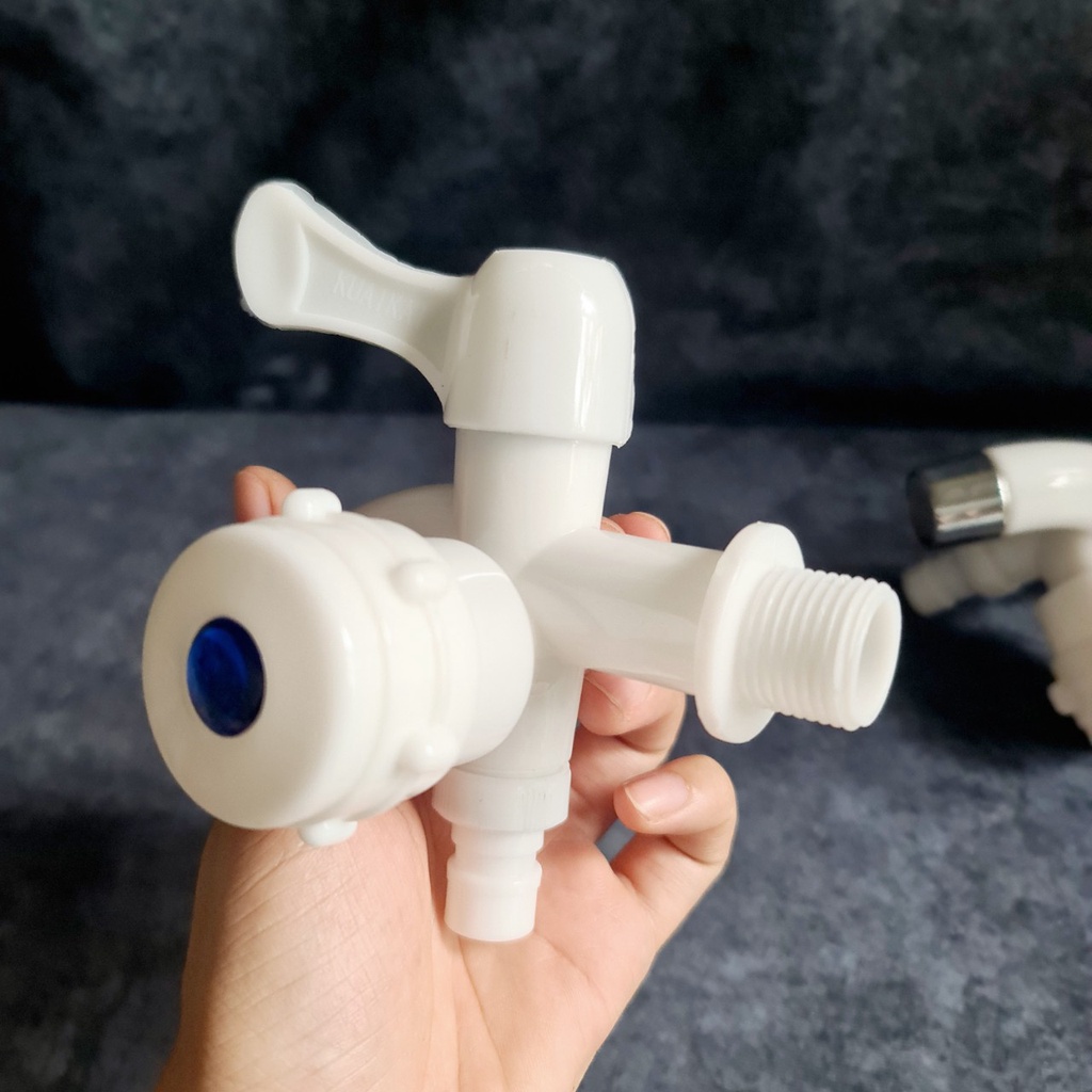 Củ sen lạnh chât liệu nhựa giá rẻ, Củ sen lắp cho nhà trọ sinh viên, củ sen nhựa giá rẻ chất lượng thật