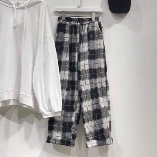 Quần caro ống suông, form unisex