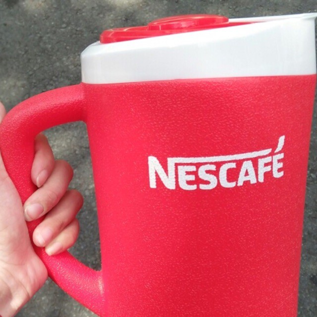 Ca Đá Giữ Nhiệt Nescafe Nhựa Duy Tân 1,5 lit