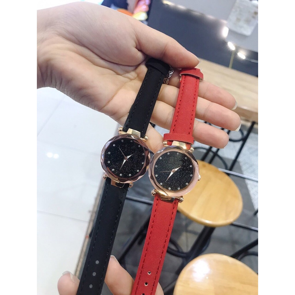 Đồng hồ thời trang nữ Dorriine S347 dây da nhung