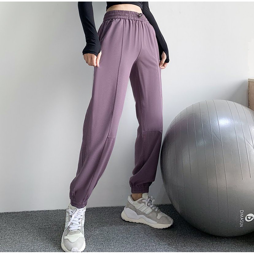 Quần Jogger tập gym nữ bo ống có Túi vải xốp nhẹ cho nữ tập thể thao 𝐆𝐘𝐌𝐒𝐓𝐎𝐑𝐄 2050