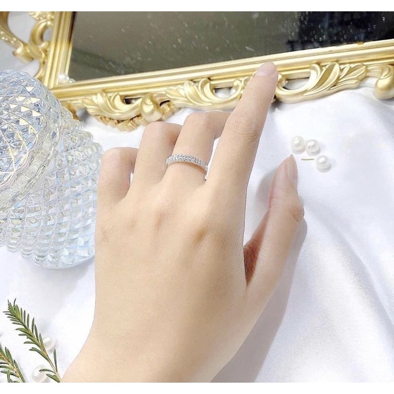 Nhẫn bạc 2 hàng đá cho nữ. Đính đá li ti lấp lánh nhẹ nhàng nhưng không kém phần tinh tế sang trọng - Nomi Shop