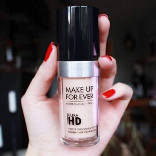 Kem nền Make Up Forever Ultra HD