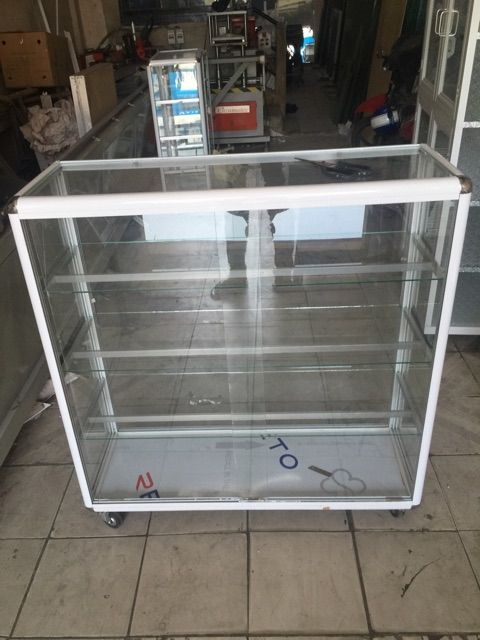 Tủ nhôm kính loại tủ bán hàng đa năng