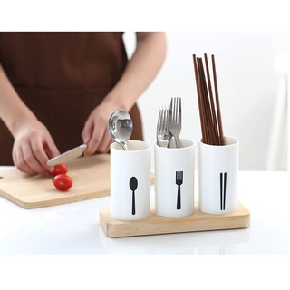 Ống đựng đũa tiện ích