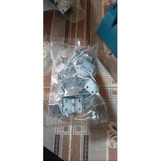 Ke vuông bắt vít