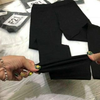 Quần legging F21