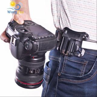 Móc treo đồ đạc nhanh gọn cho máy ảnh DSLR
