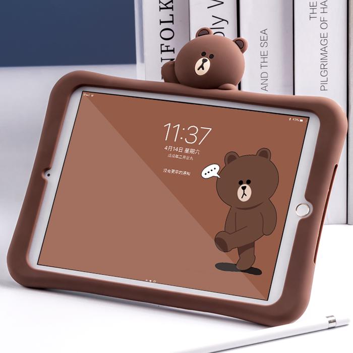 Ốp máy tính bảng bằng silicon gắn hình chú gấu Brown dễ thương dành cho iPad 2017/iPad 2/3/4/Mini 1/2/3/4/iPad Pro/Air