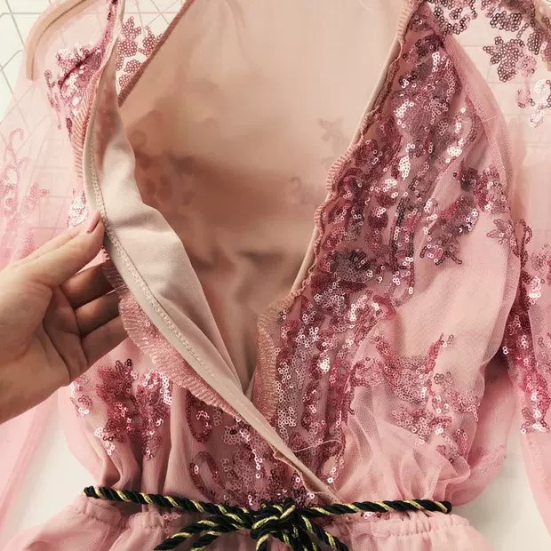 Jumpsuit nữ ngắn sang trọng, hàng quãng châu thiết kế  Hàng không có sẵn