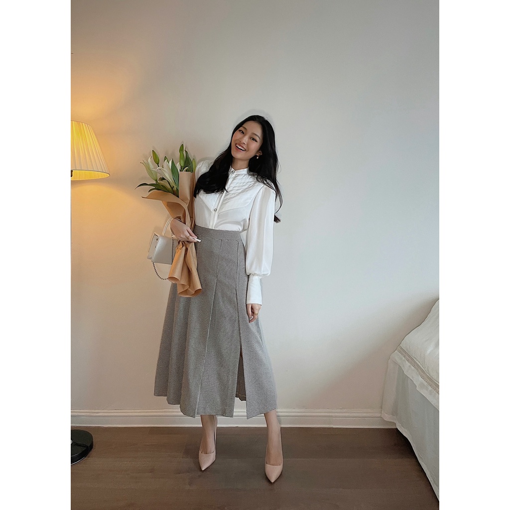 Áo sơ mi lụa satin nữ HUONG BOUTIQUE HBSM942 đáp ngực trần bông
