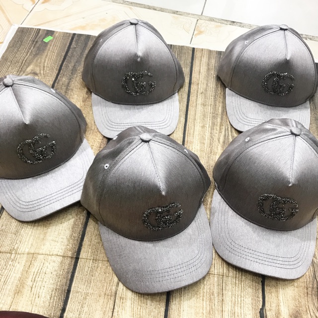 Combo 2 giày 4 mũ | BigBuy360 - bigbuy360.vn