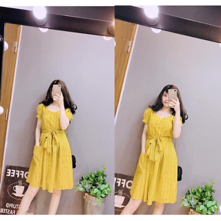 VÁY KẺ DÁNG XOÈ