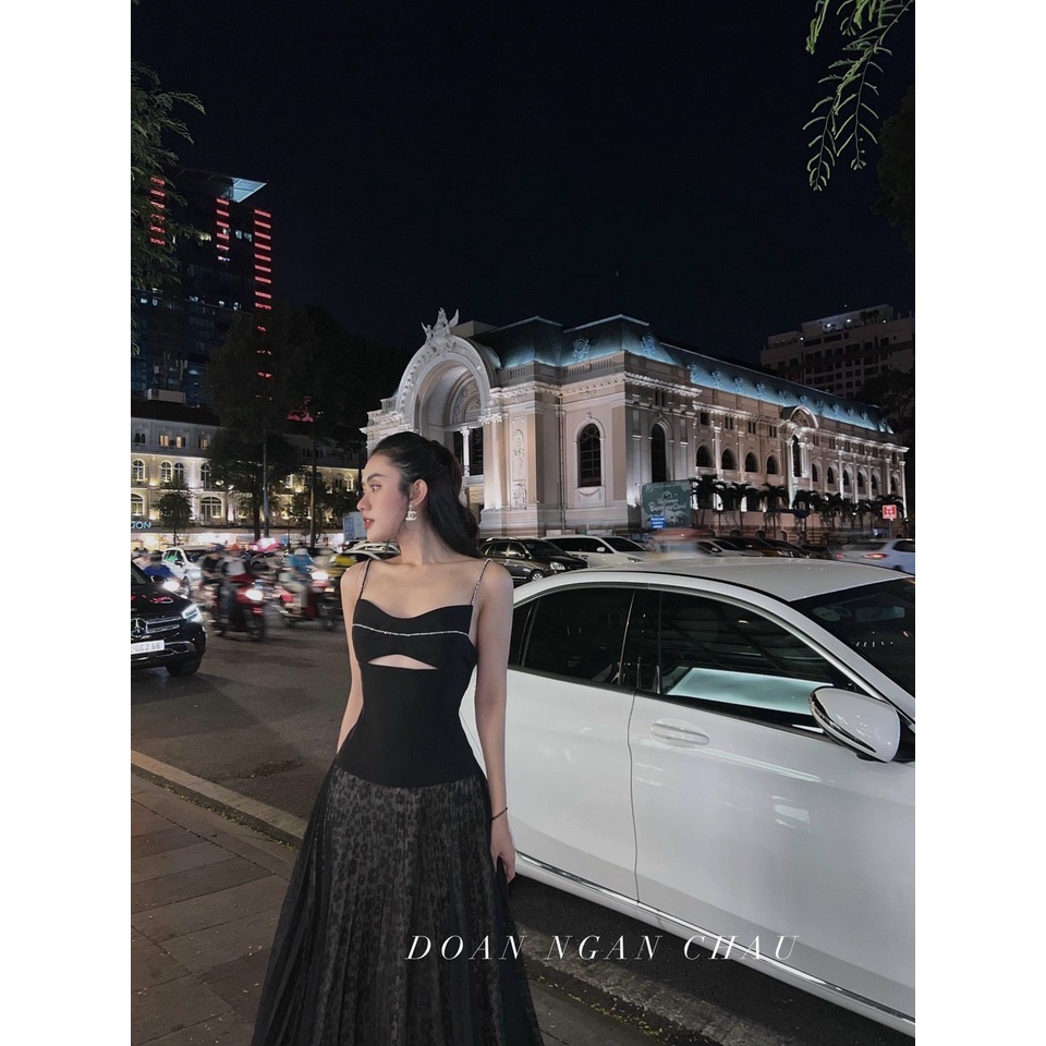 Váy maxi 2 dây ren dập ly kết đá