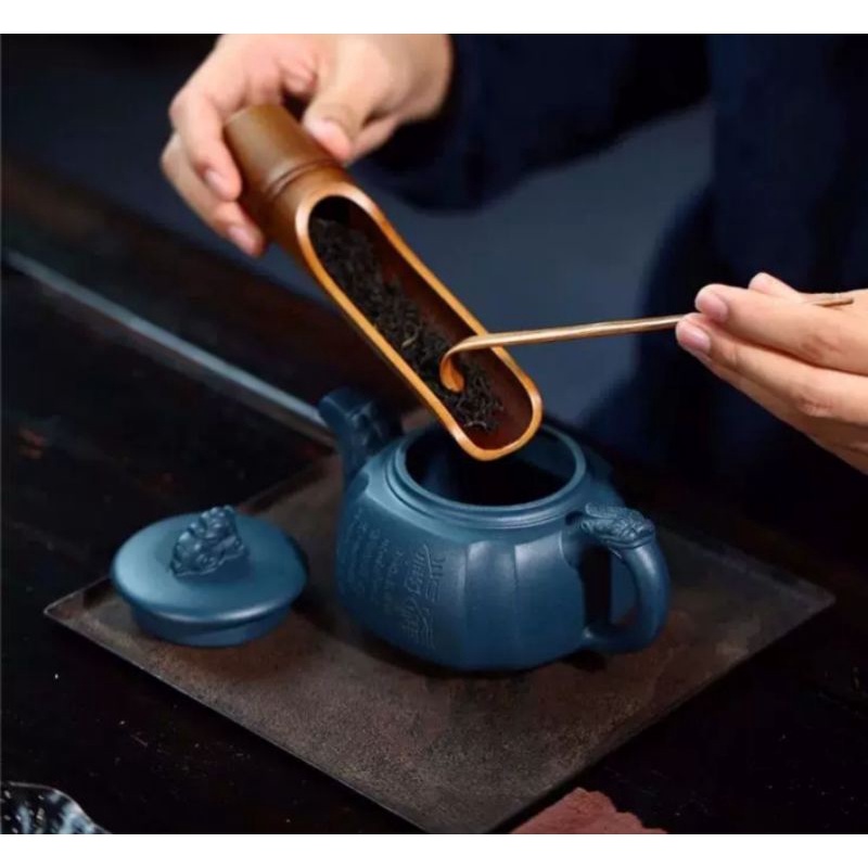 Ấm tử sa Nghi Hưng, Tứ Phương Sư tôn.