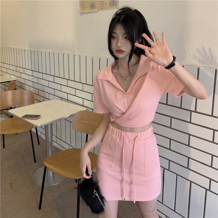 Set Áo Polo Croptop Dây Cột + Chân Váy Trơn LSEOUL B1137 Thoáng Mát Trẻ Trung Năng Động