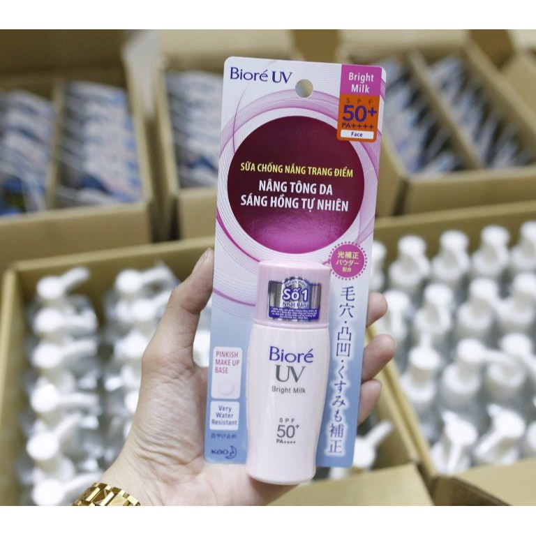 Chống nắng Bioré UV Bright Milk SPF50+ nâng tông da dưỡng da sáng hồng 30ml