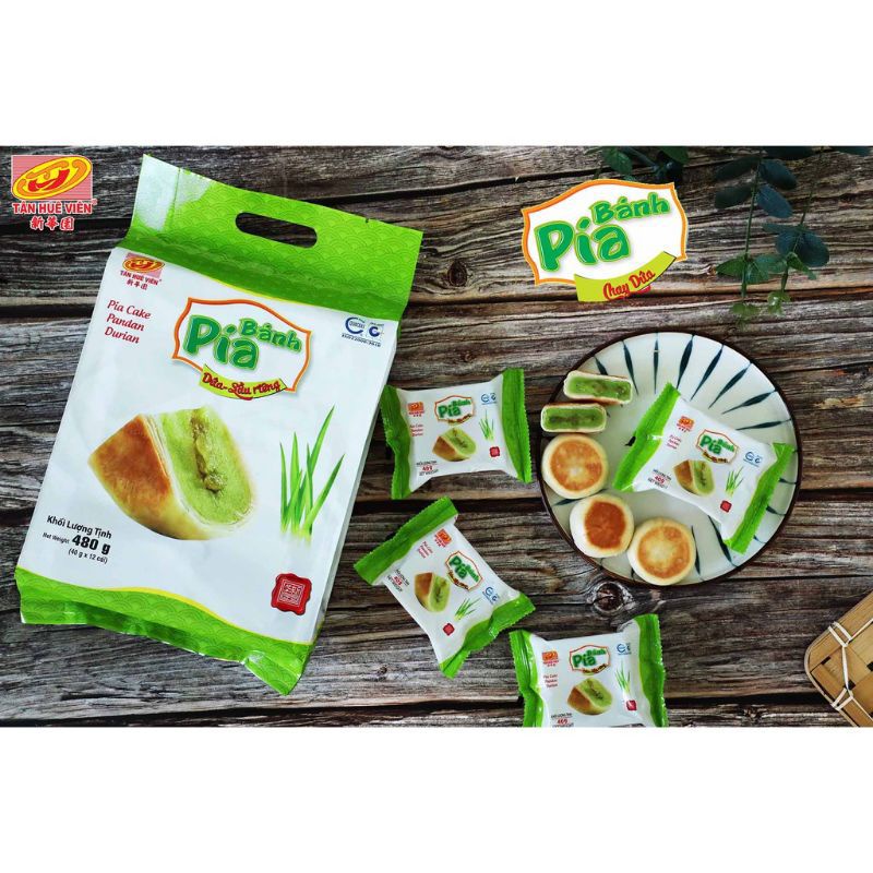 Bánh pía kim sa chay dứa Tân Huê Viên