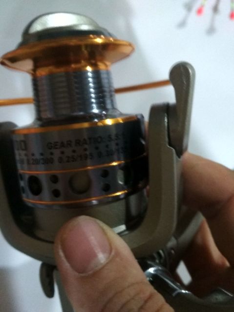 Combo bộ cần câu 2khúc đặc 1,65-1,8m , máyLC 3000