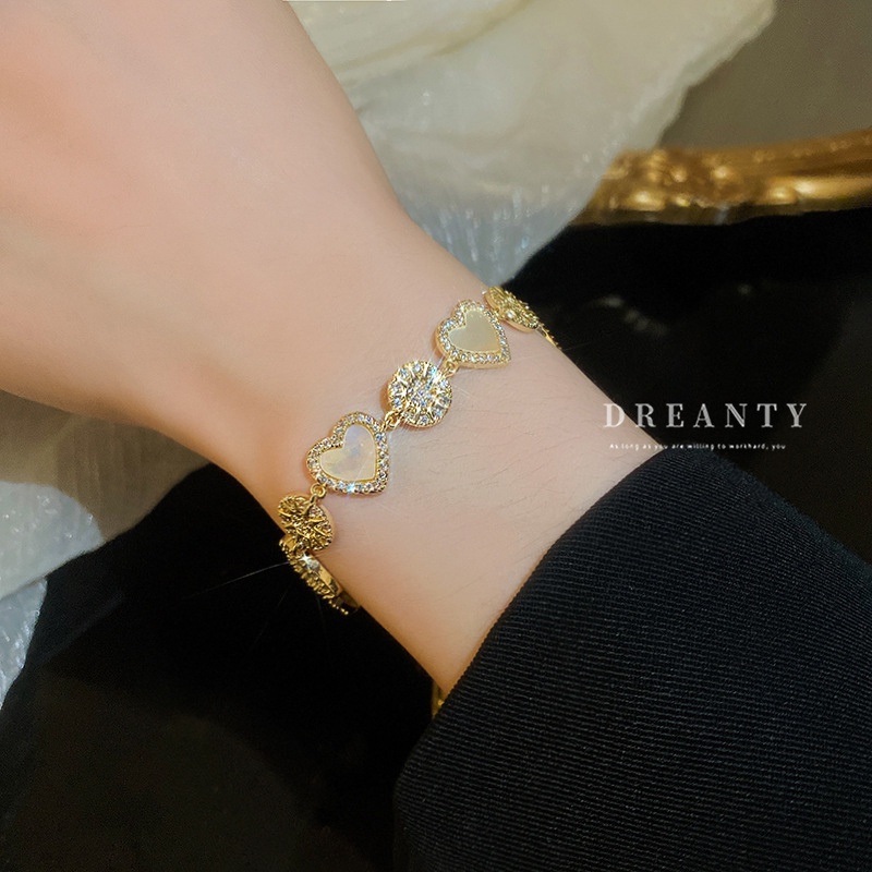 Vòng Tay Mạ Vàng Đính Đá Zircon Hình Học Trái Tim Tình Yêu Hình Học Phong Cách Mới Có Thể Điều Chỉnh Cho Nữ