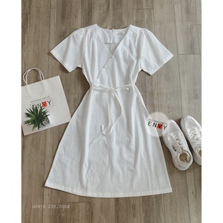 Đầm basic cổ tim ENVY D0976