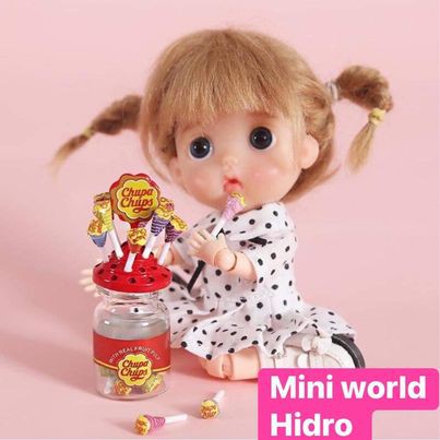 Mô hình hũ kẹo mút chupa chups mini tí hon tỉ lệ 1/12 trang trí nhà búp bê. Sản phẩm là đồ chơi tí hon ko phải kẹo thật.