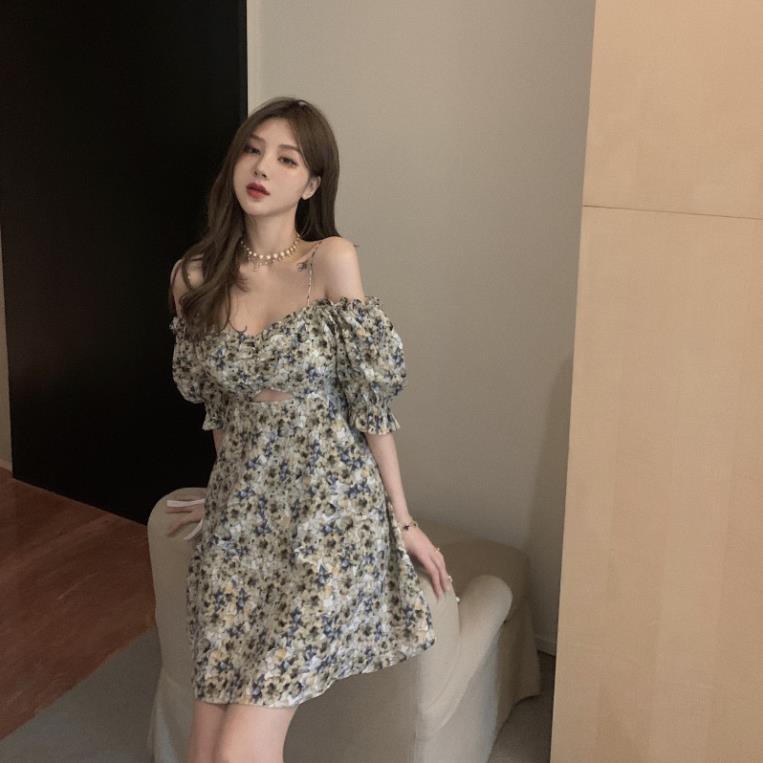Order QC- Váy hoa dây tay phồng hở bụng 2020