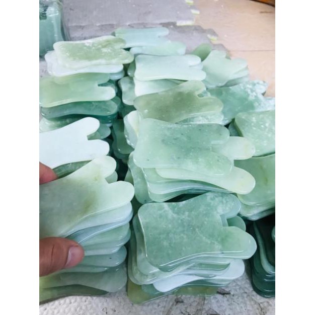 Ngọc cạo gió mặt, massage mặt, spa, dưỡng sinh đông y