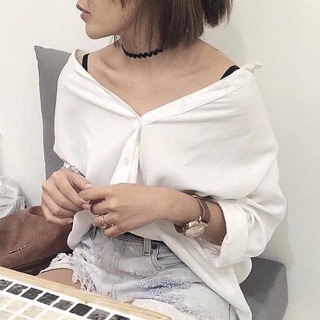Basic shirt / áo sơmi trắng
