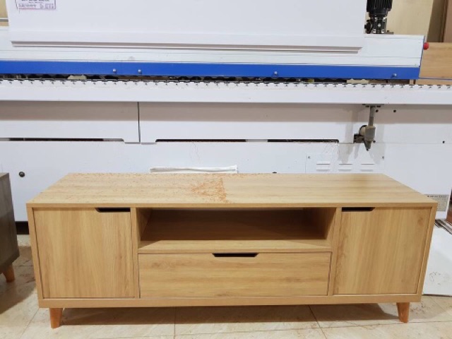 Kệ tivi hiện đại K135