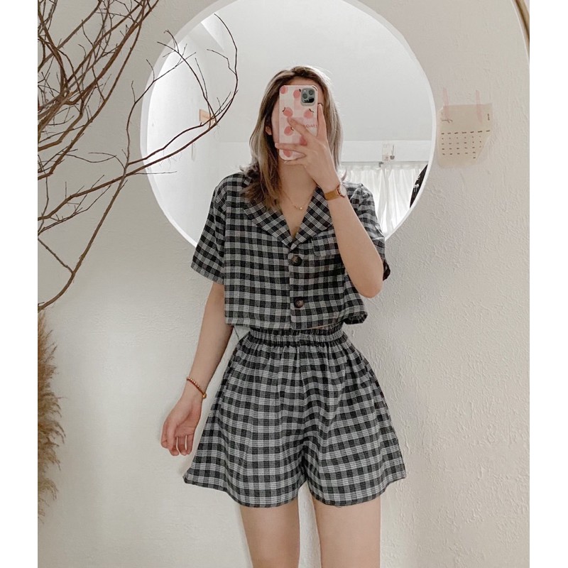 [Ảnh thật 100%] Set kẻ áo cổ vest crt kèm chân short